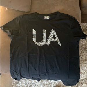 Under Armour UA in bullets tee